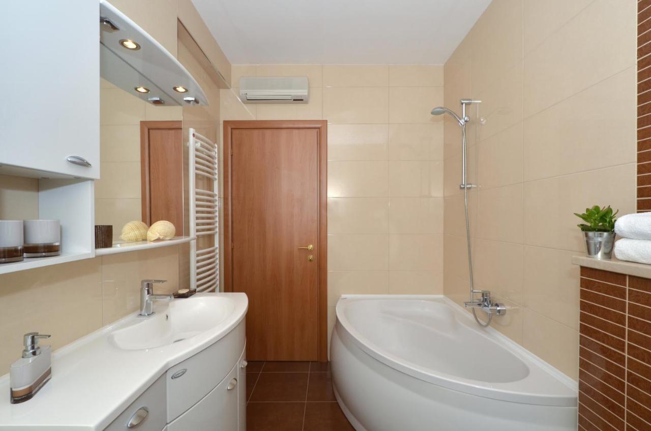 Apartmani Adela โซลิน ภายนอก รูปภาพ
