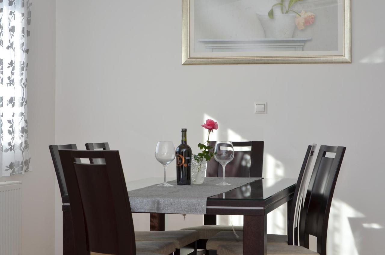 Apartmani Adela โซลิน ภายนอก รูปภาพ