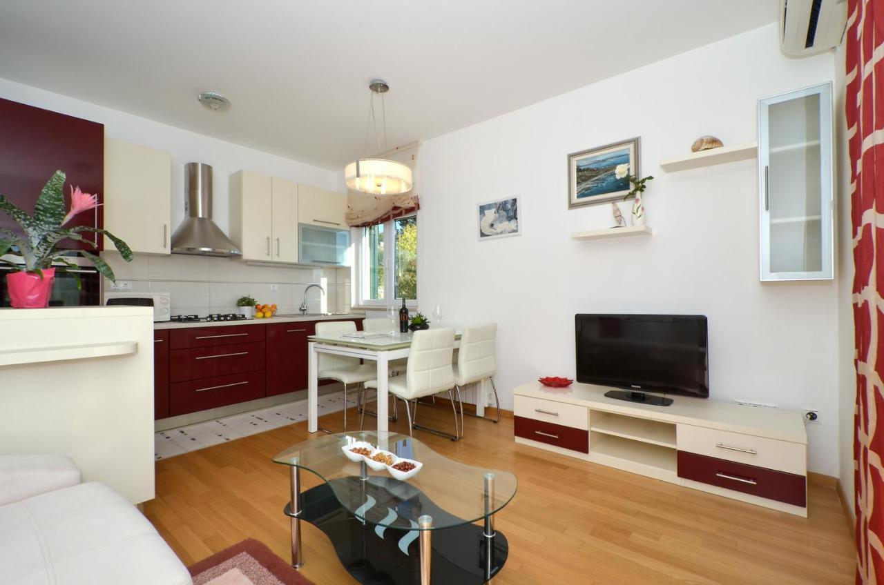 Apartmani Adela โซลิน ภายนอก รูปภาพ