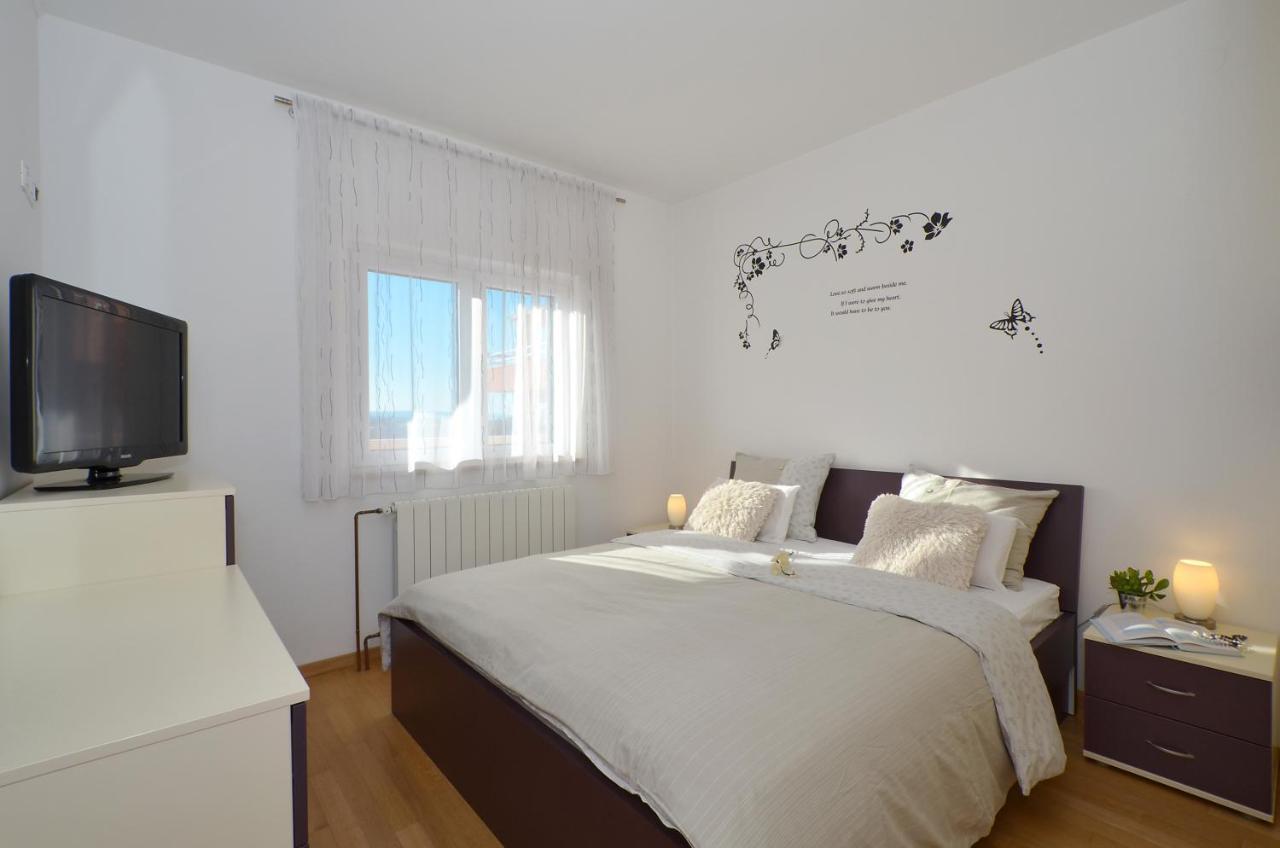 Apartmani Adela โซลิน ภายนอก รูปภาพ