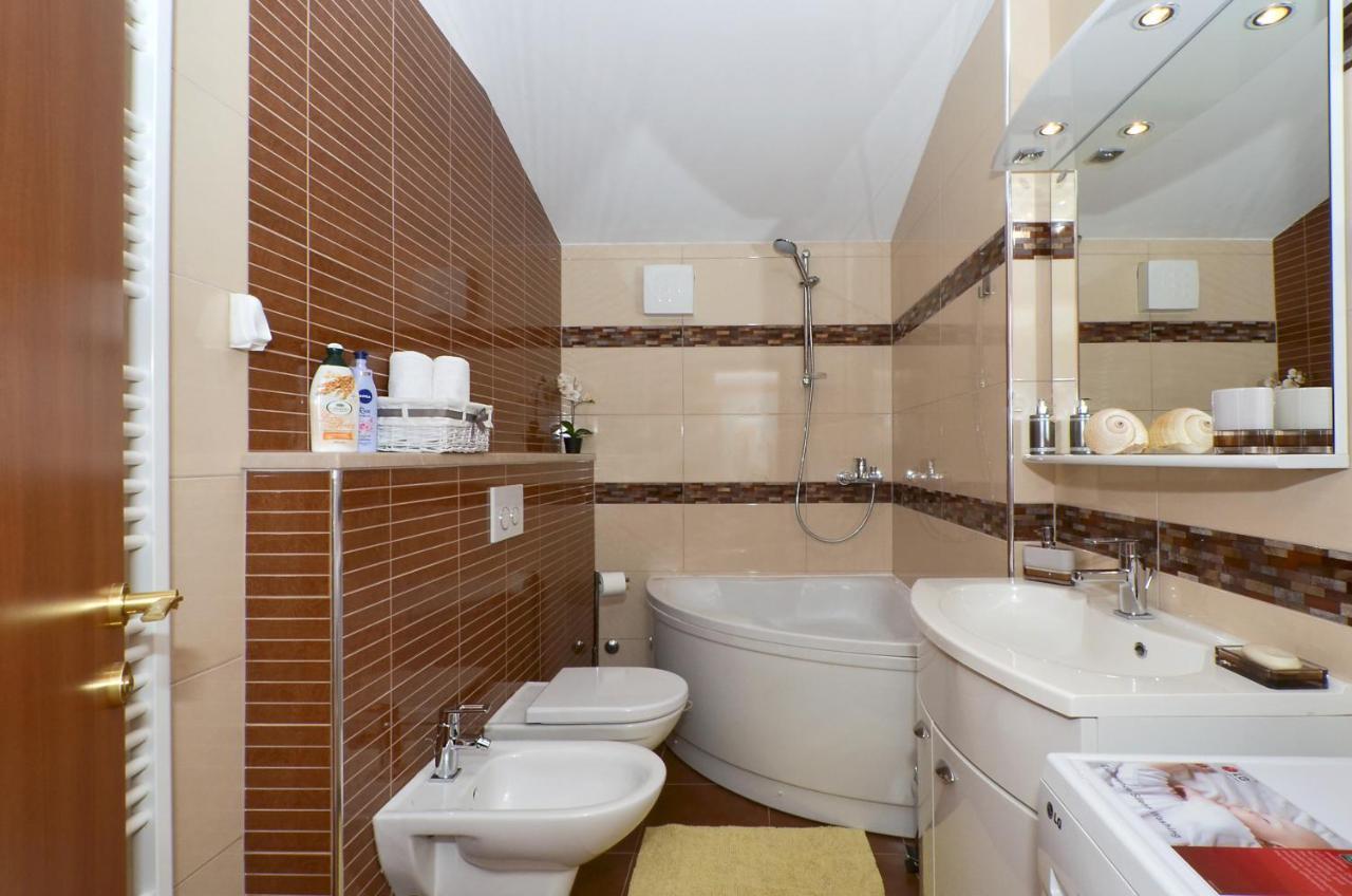 Apartmani Adela โซลิน ภายนอก รูปภาพ