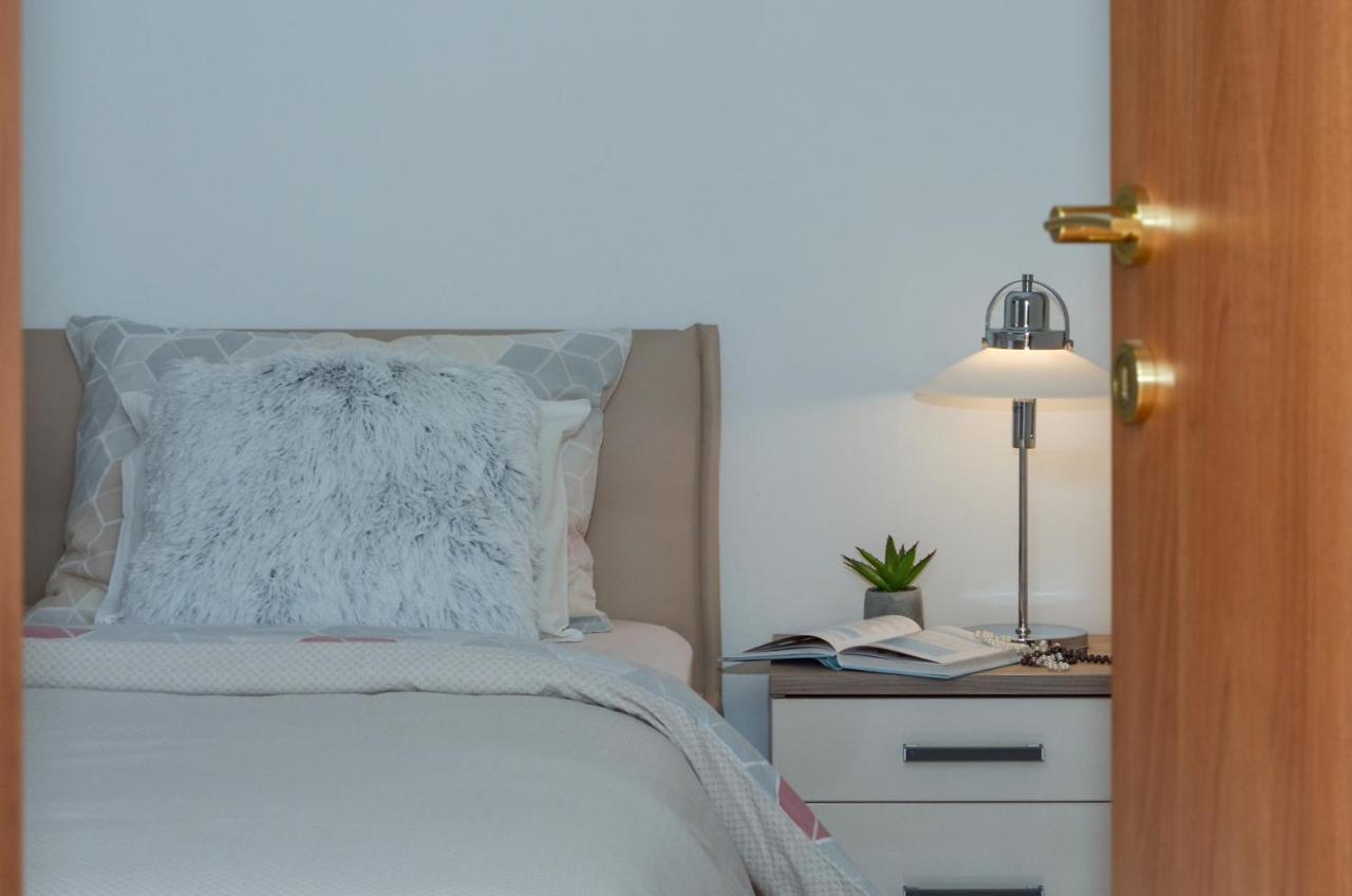 Apartmani Adela โซลิน ภายนอก รูปภาพ