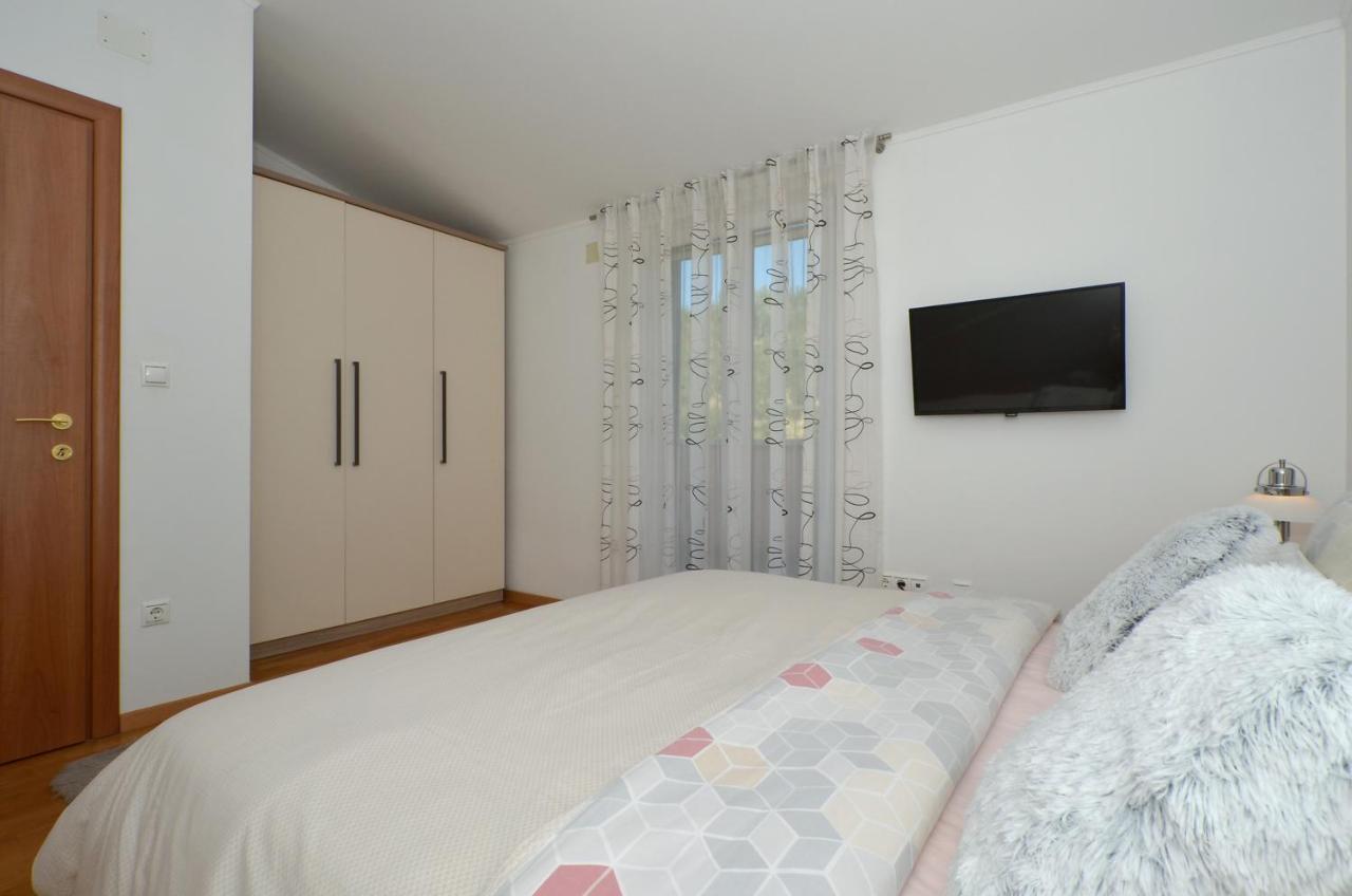 Apartmani Adela โซลิน ภายนอก รูปภาพ